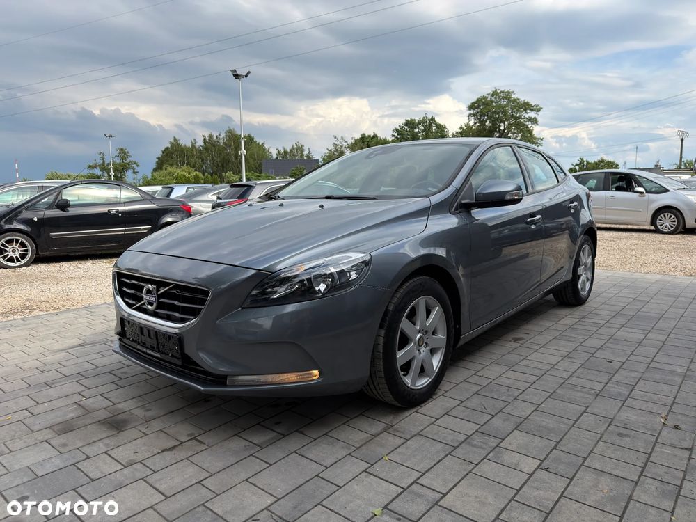 Volvo V40 D2 R-Design Momentum - 23