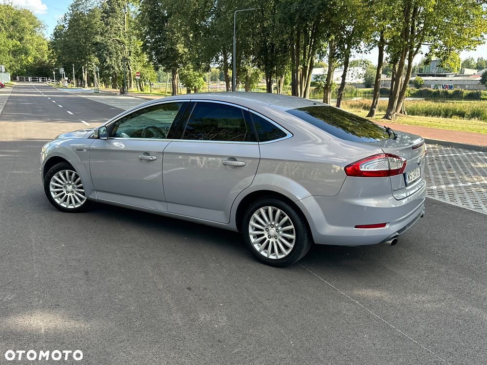 Ford Mondeo 2.0 EcoBoost Titanium X - 22