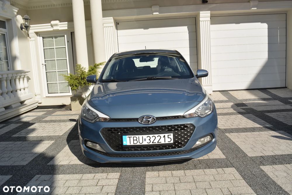 Hyundai i20 1.1 CRDi BlueDrive Elegant - 3