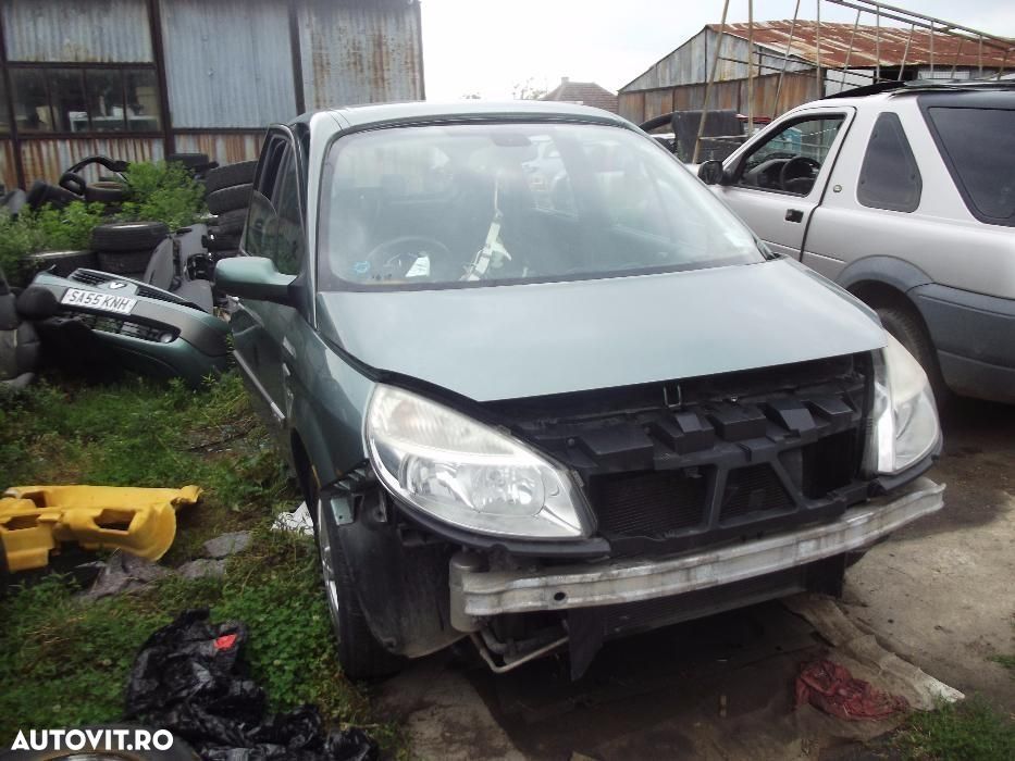 Dezmembrez Renault Grand Scenic 2 1.6 benzina 1.9dci dezmembrari - 1