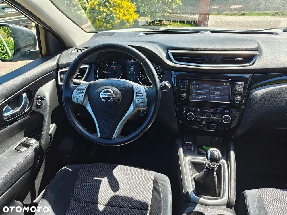 Nissan Qashqai 1.5 dCi N-Connecta - 10