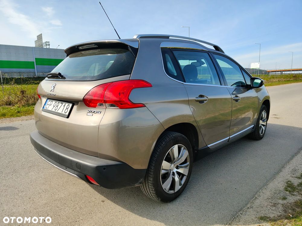 Peugeot 2008 PureTech 110 Stop&Start Allure - 3