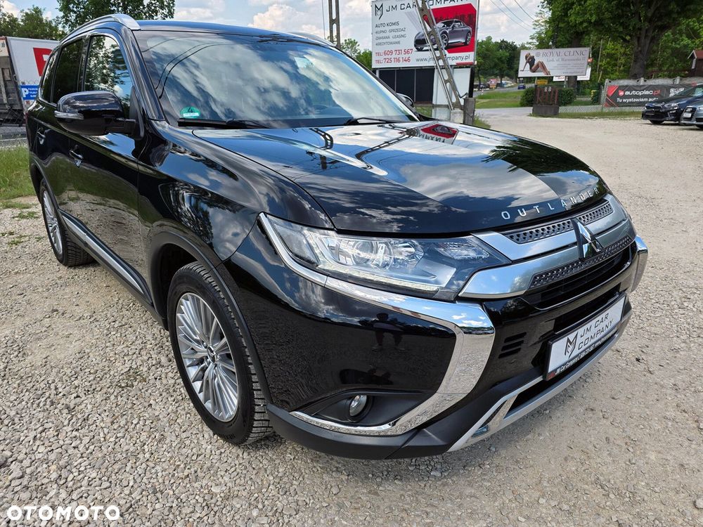 Mitsubishi Outlander - 16