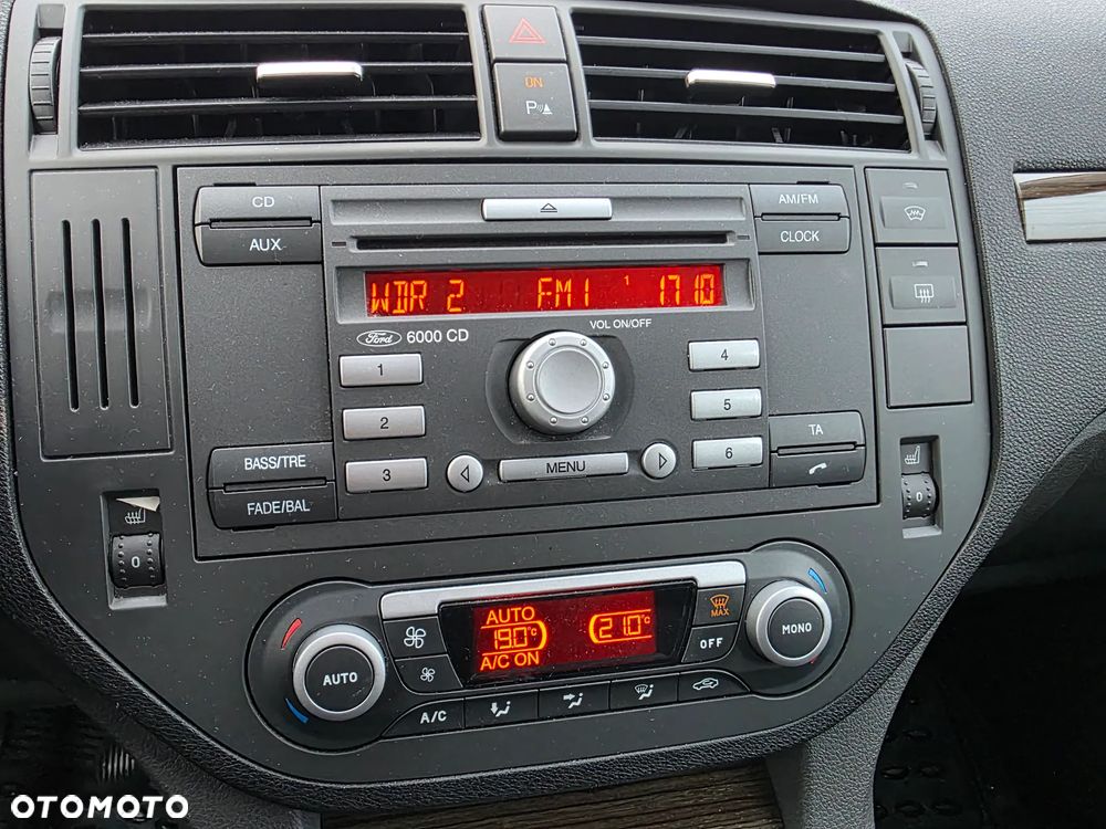Ford C-MAX - 18