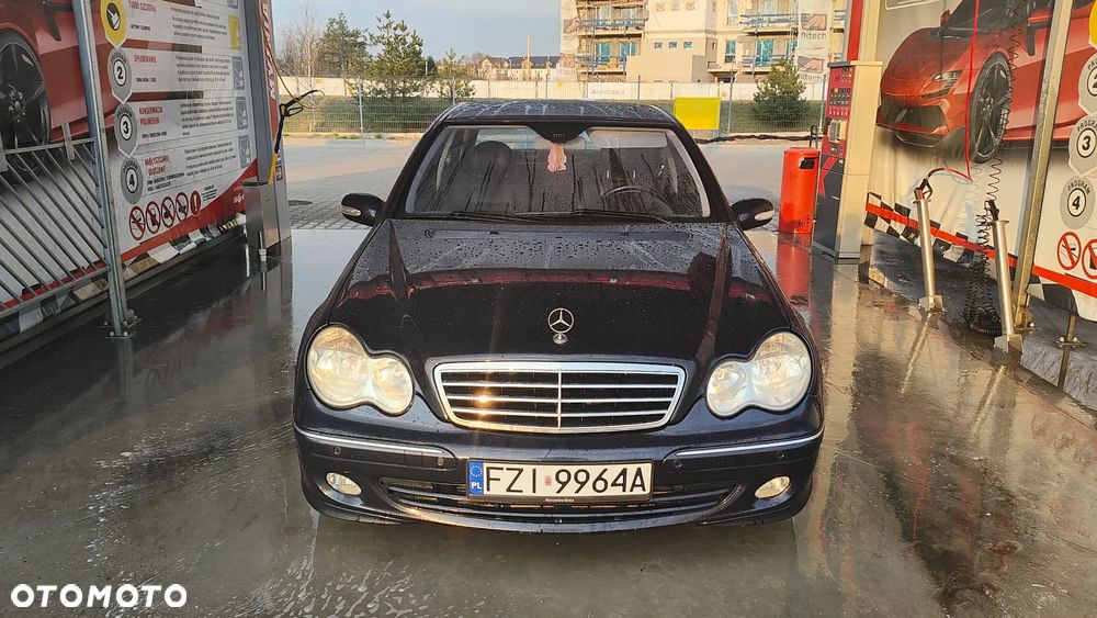 Mercedes-Benz Klasa C 180 T Kompressor Avantgarde - 1