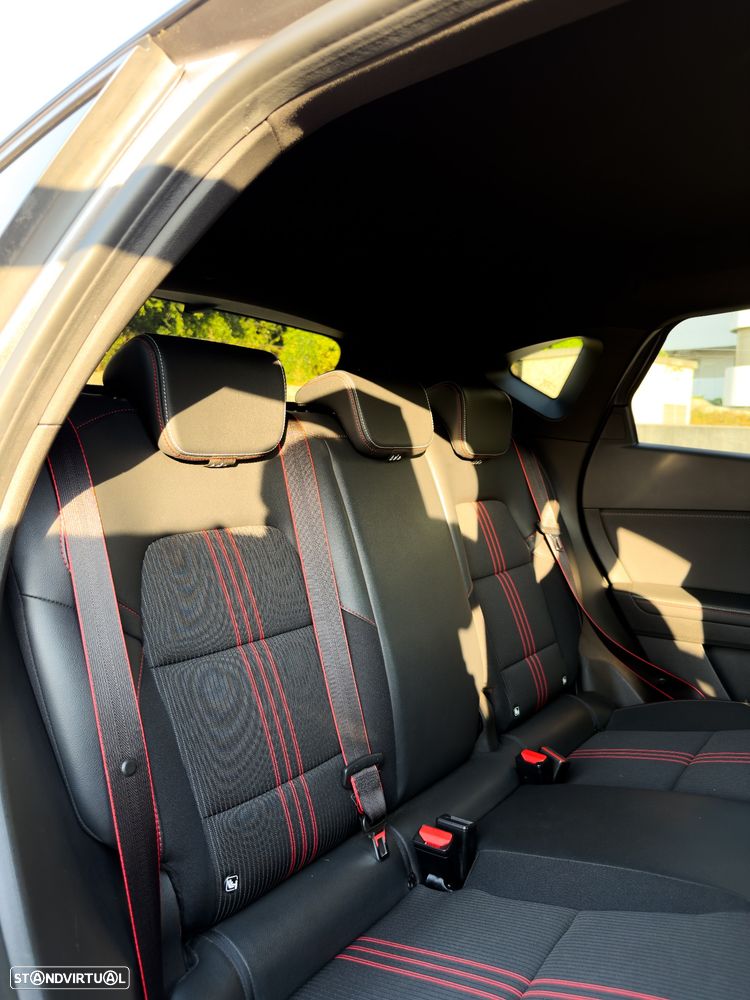 Renault Captur - 15
