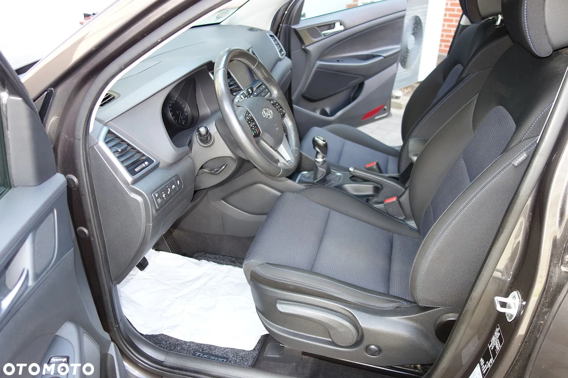 Hyundai Tucson 1.6 GDI BlueDrive Style 2WD - 2