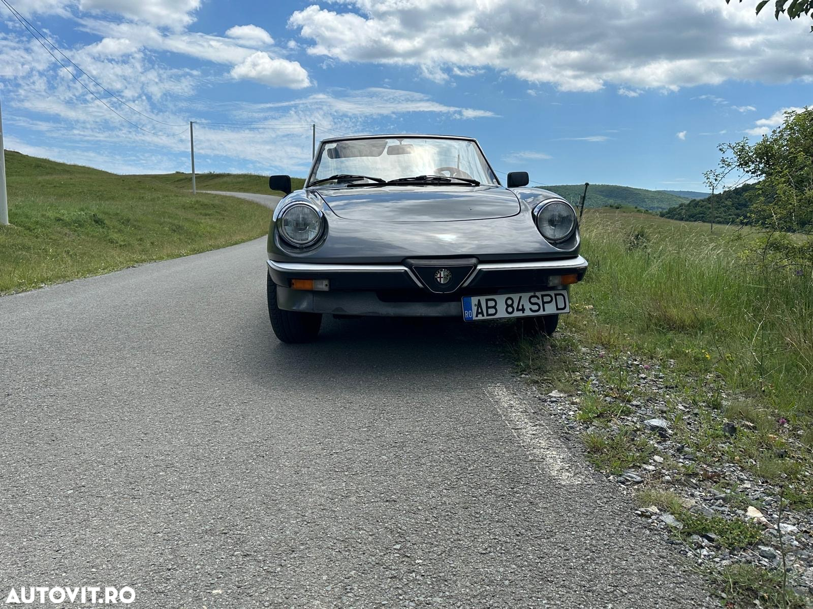 Alfa Romeo Spider - 2