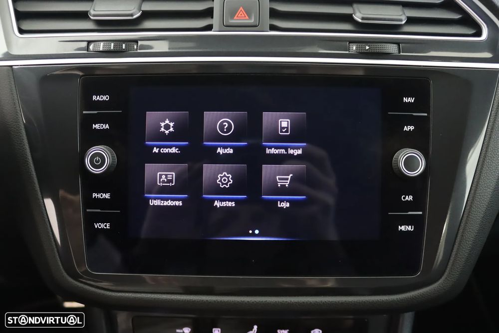 VW Tiguan Allspace 2.0 TDI R-Line DSG - 30