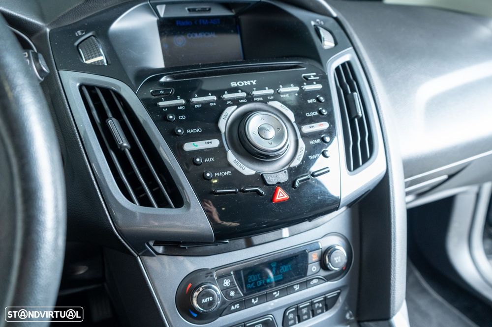 Ford Focus SW 1.6 TDCi Titanium - 17