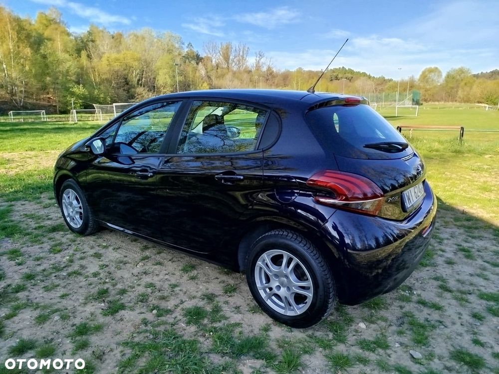 Peugeot 208 1.6 BlueHDi Active S&S - 10