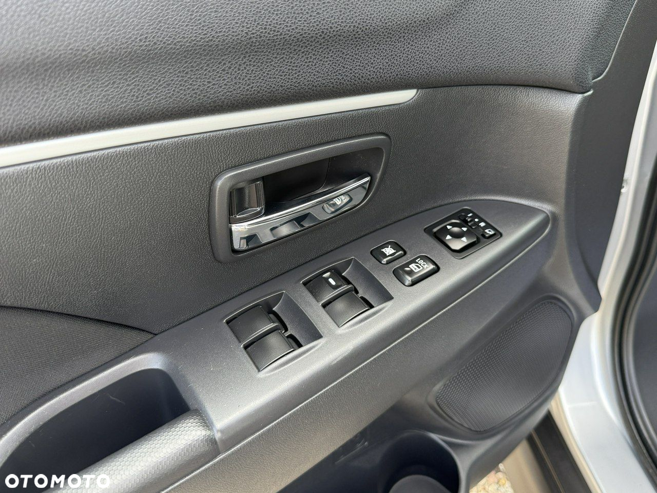 Mitsubishi ASX - 23