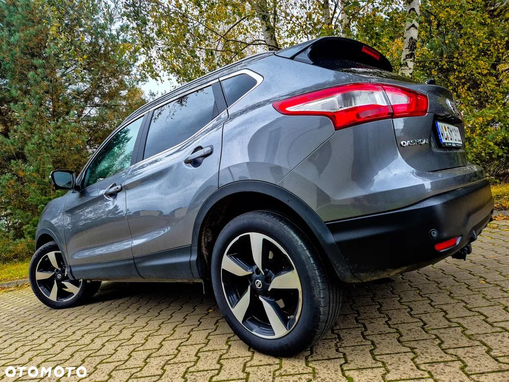 Nissan Qashqai 1.6 DIG-T 360 - 4