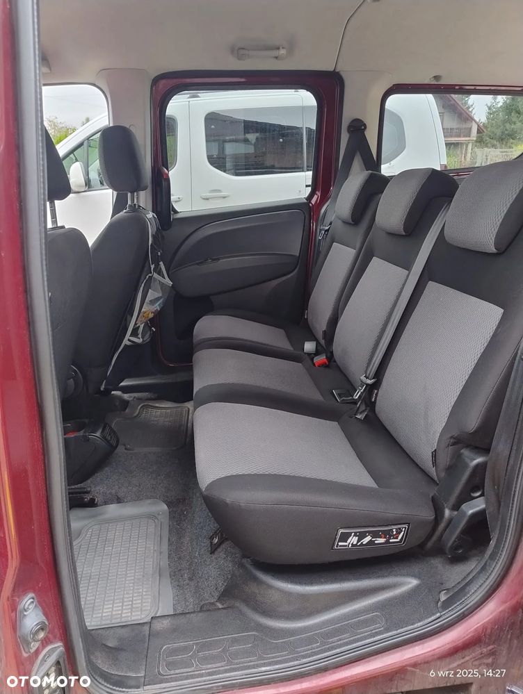 Fiat Doblo 2.0 Multijet 16V Emotion - 13