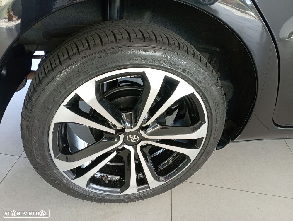 Toyota Yaris 1.0 VVT-i - 19