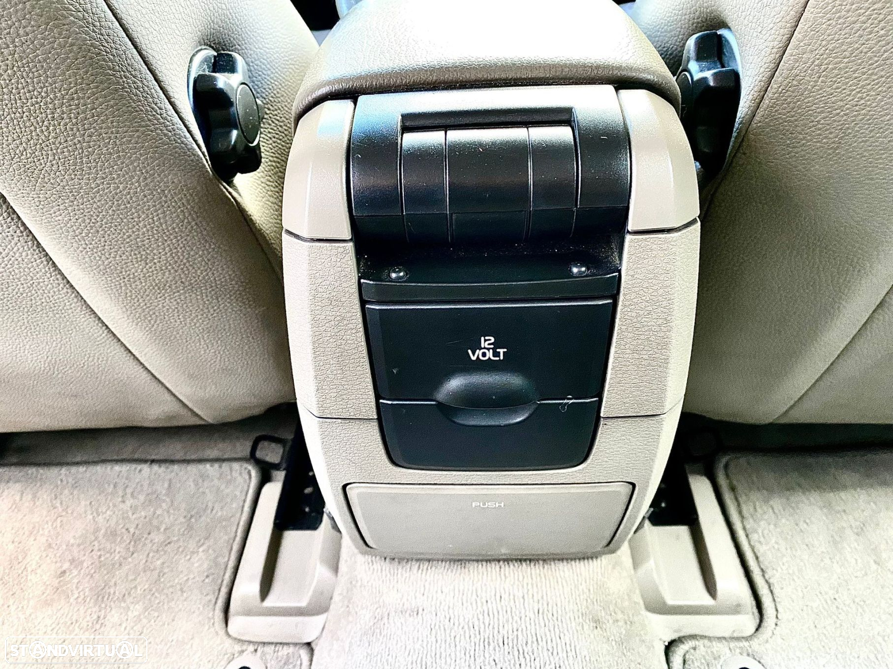 Volvo S60 2.4 D5 - 28