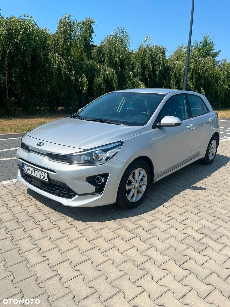 Kia Rio 1.2 Edition 7 - 11