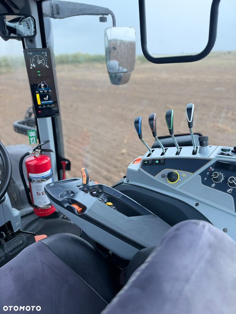 Valtra T145A - 7