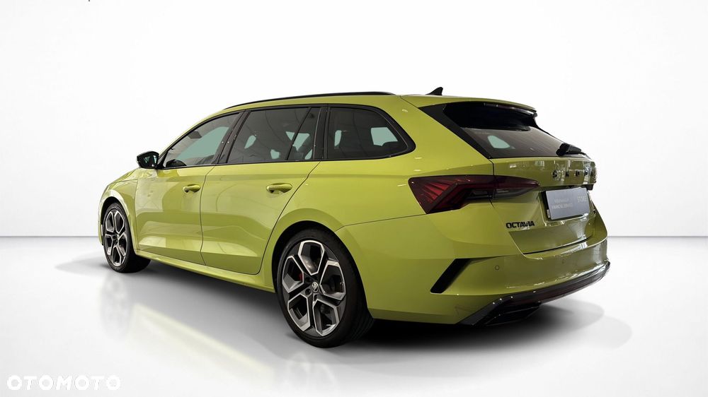 Skoda Octavia 2024 photo 3