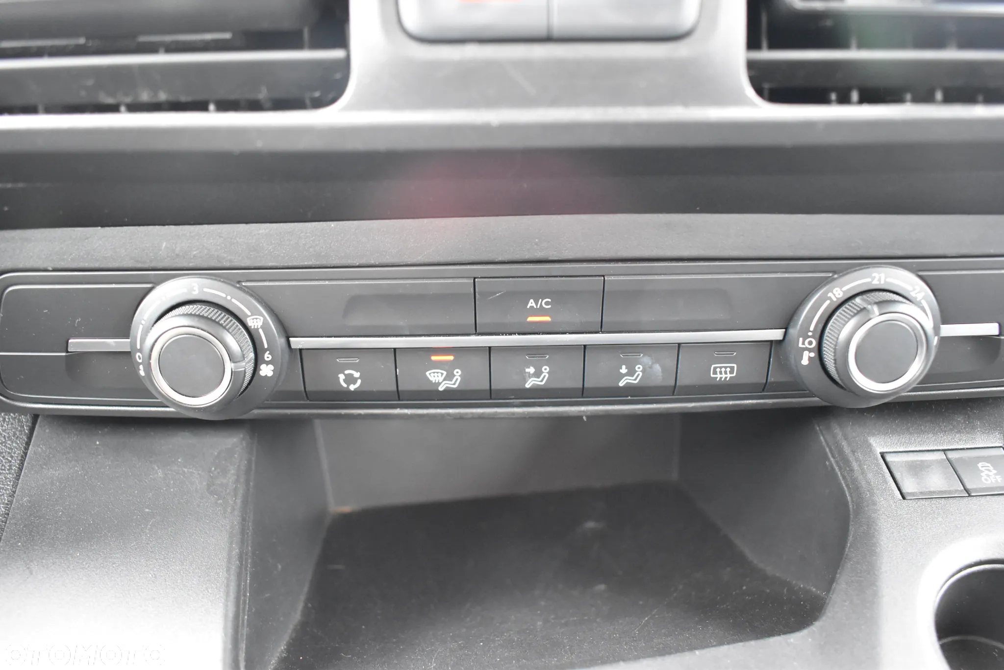 Toyota Proace City Verso 1.5 D-4D Business - 26
