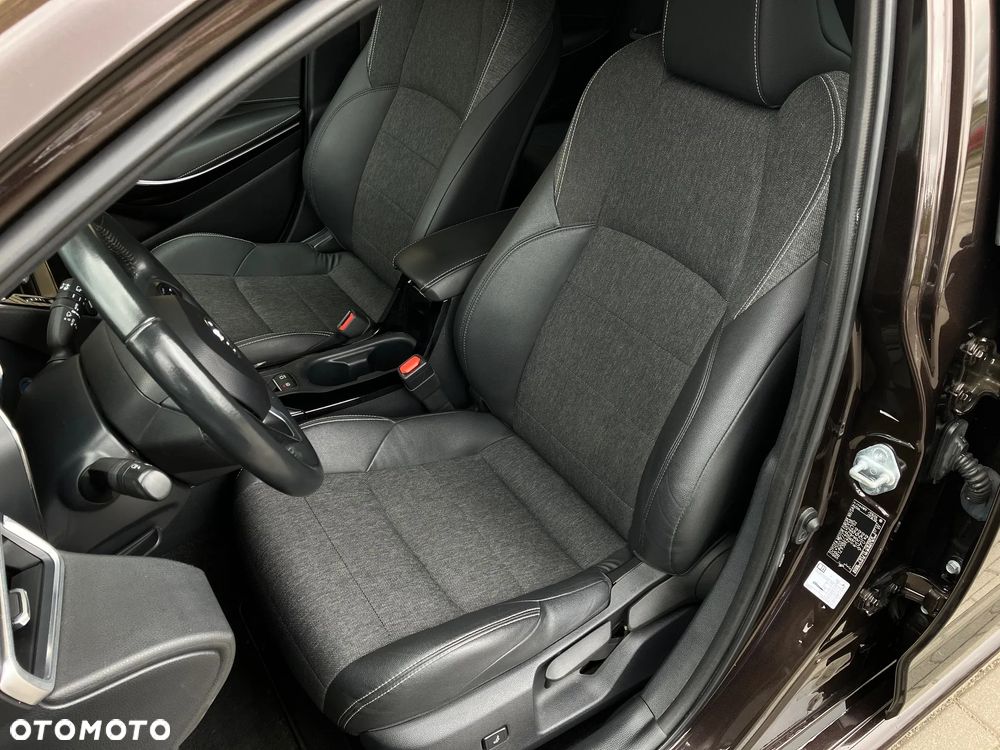 Toyota Corolla 1.8 Hybrid Comfort - 35