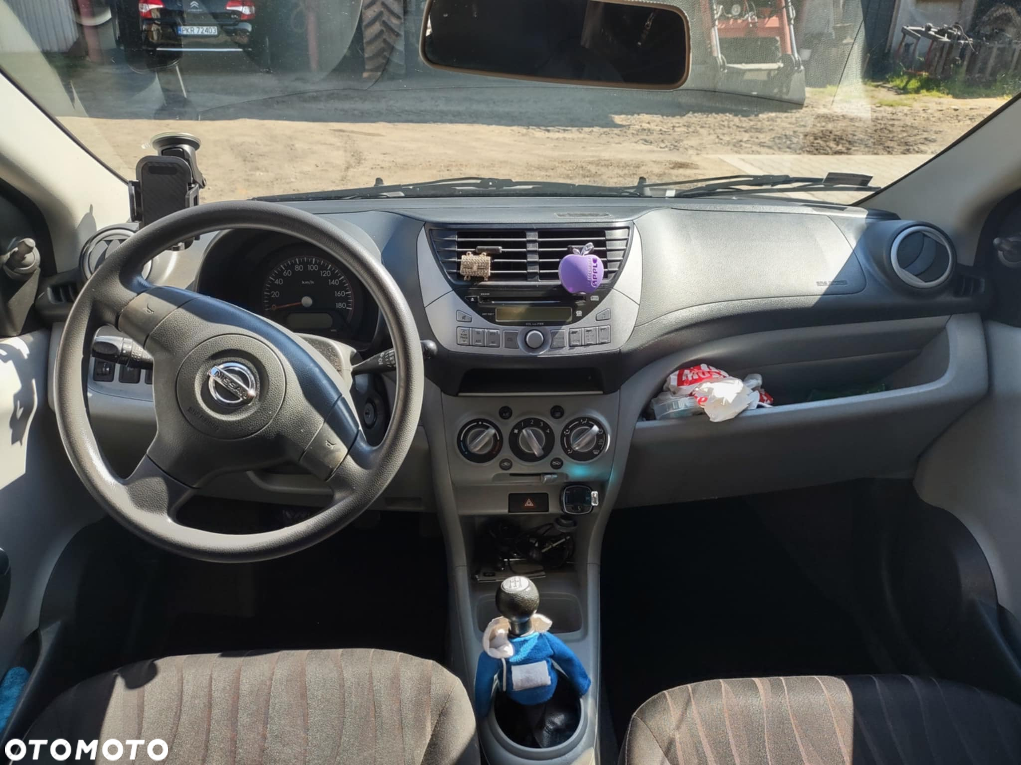 Nissan Pixo 1.0 Visia - 9