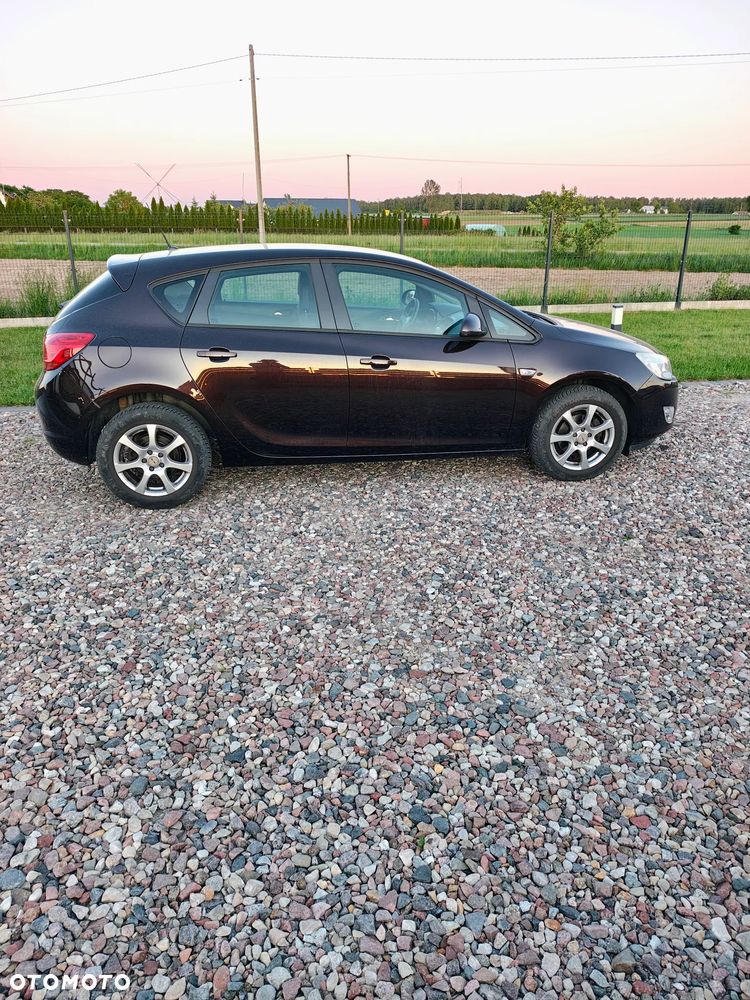 Opel Astra - 3