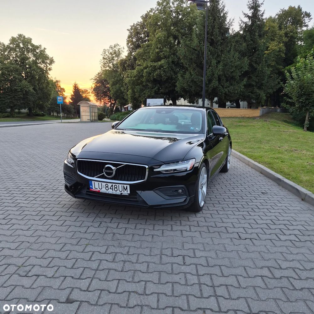 Volvo S60 T5 Momentum Pro - 11