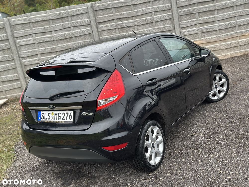 Ford Fiesta 2010 photo 4