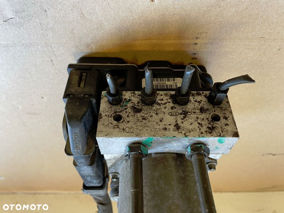 KIA CARNIVAL III 2.9 CRDI POMPA HAMULCOWA ABS 58920-4D300 - 4