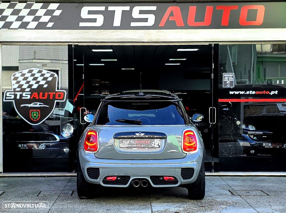 MINI 3 Portas John Cooper Works - 14