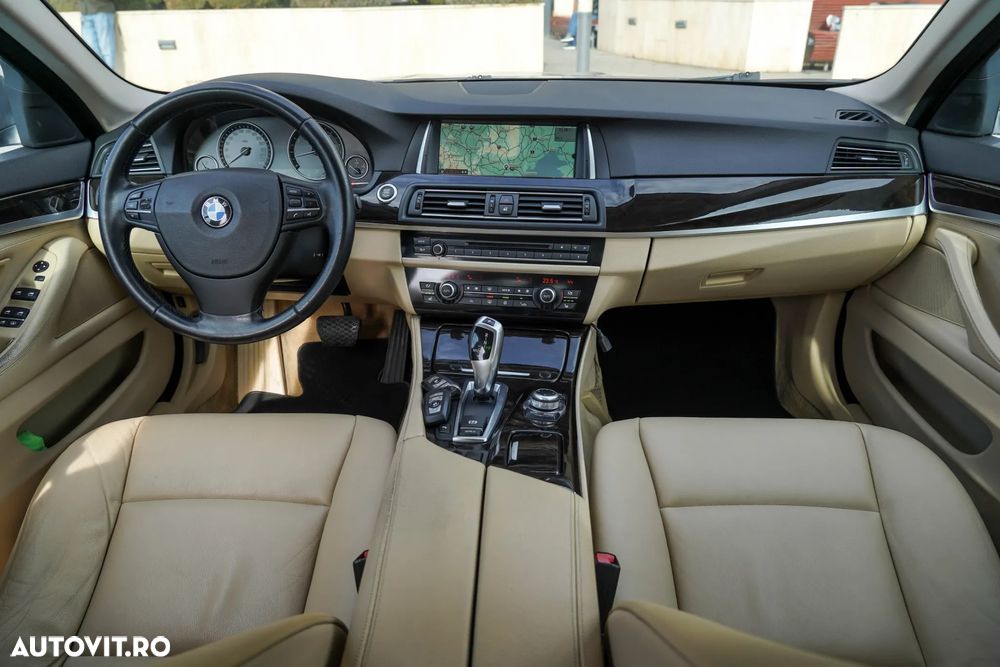 BMW Seria 5 523i Sport-Aut. - 5