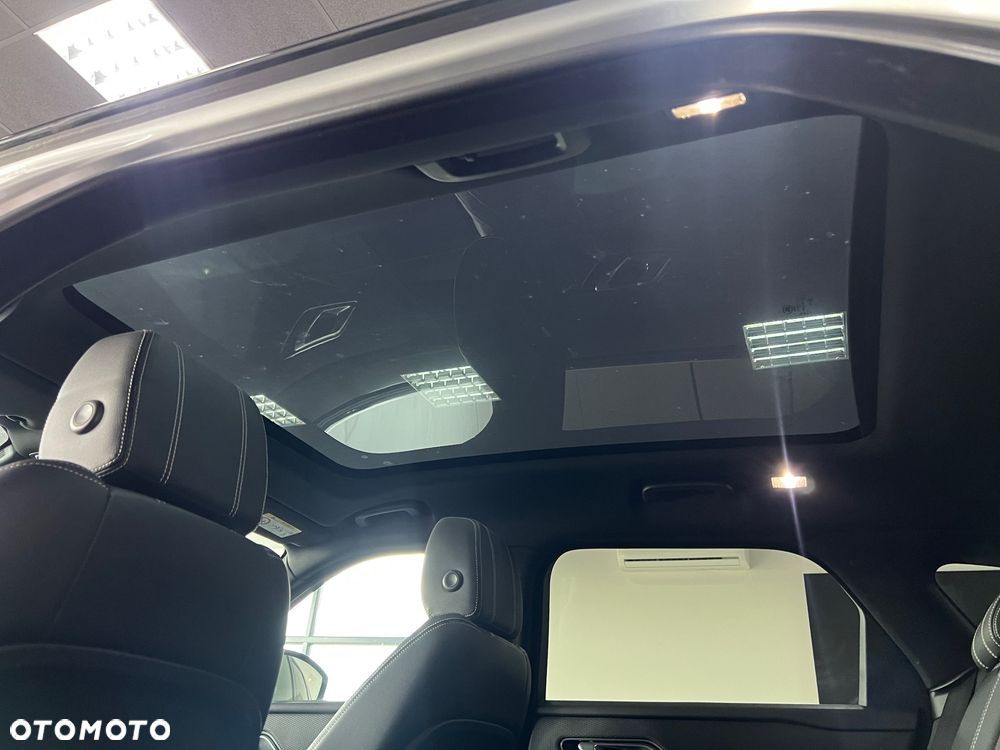 Land Rover Range Rover Velar 2.0d R-Dynamic - 28