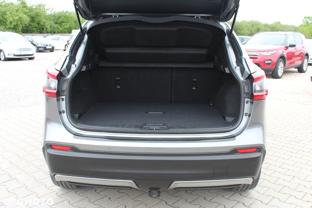 Nissan Qashqai 1.3 DIG-T Tekna+ - 36