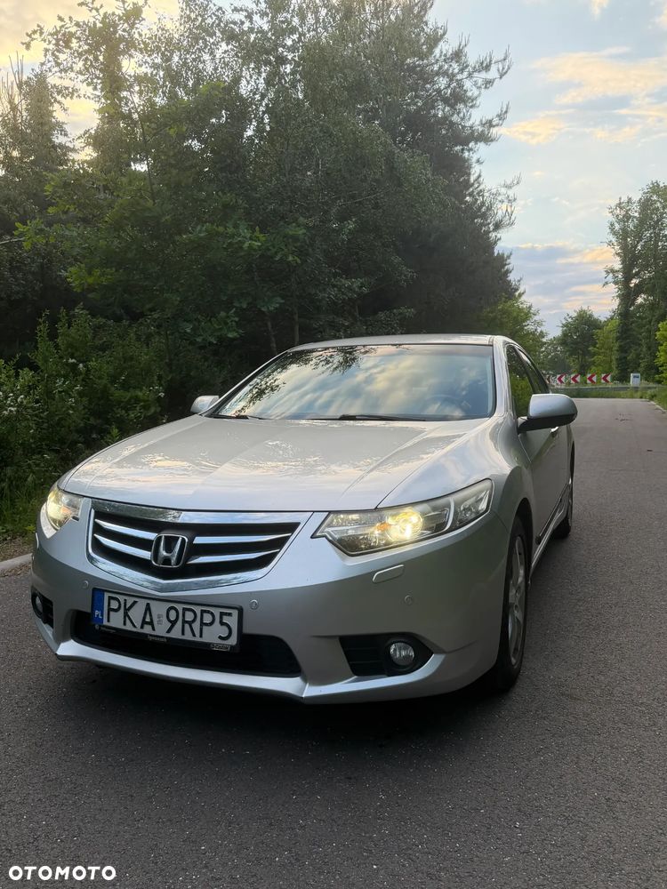 Honda Accord - 1