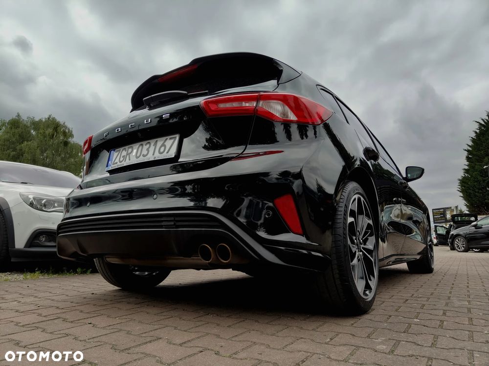 Ford Focus - 4