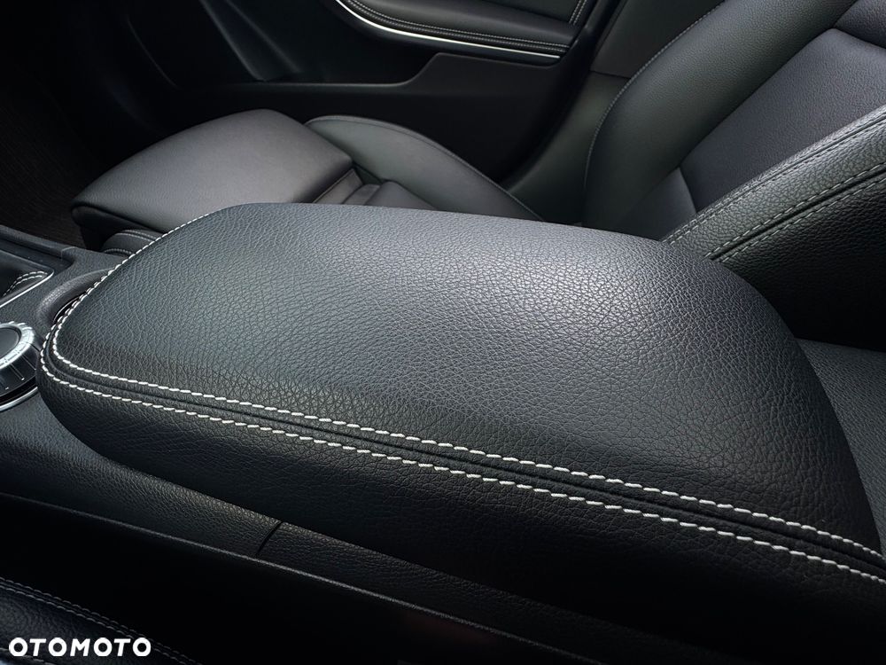 Mercedes-Benz CLA 180 d AMG Line - 35