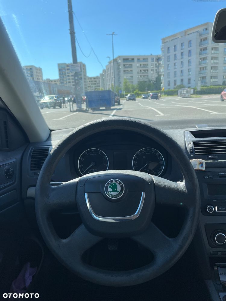 Skoda Octavia 1.4 TSI Ambiente - 12