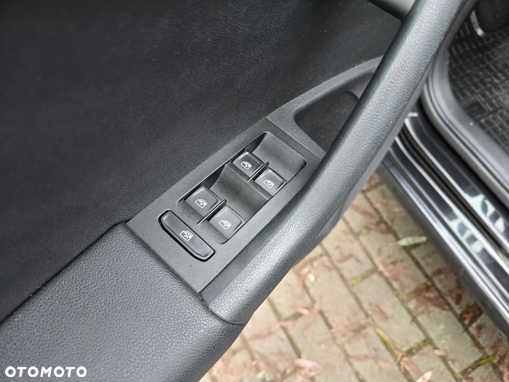 Skoda Octavia 2.0 TDI Ambition DSG EU6 - 7