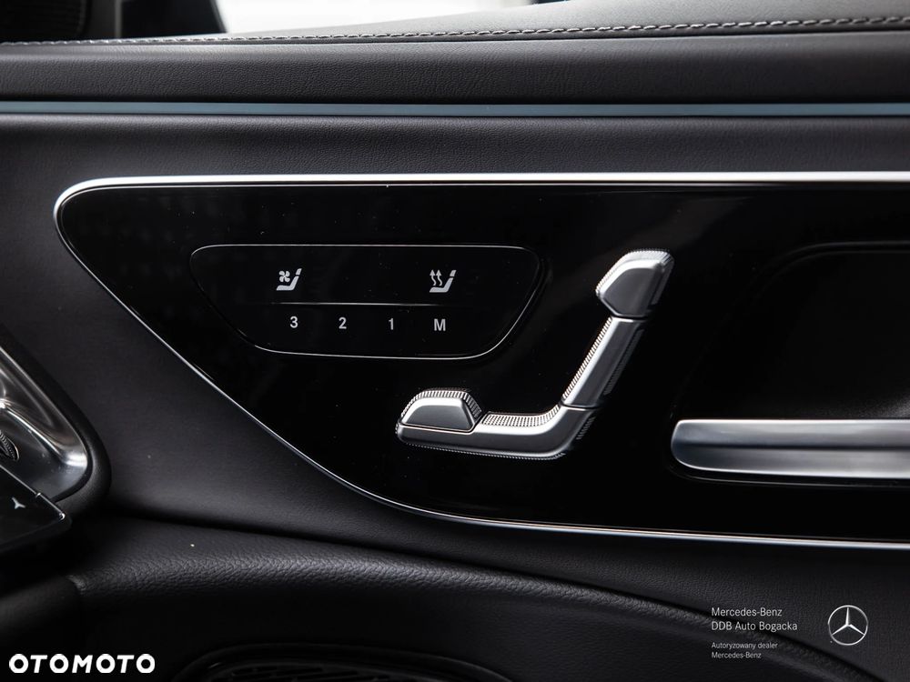 Mercedes-Benz Klasa E 220 d mHEV 4-Matic AMG 9G-Tronic - 9