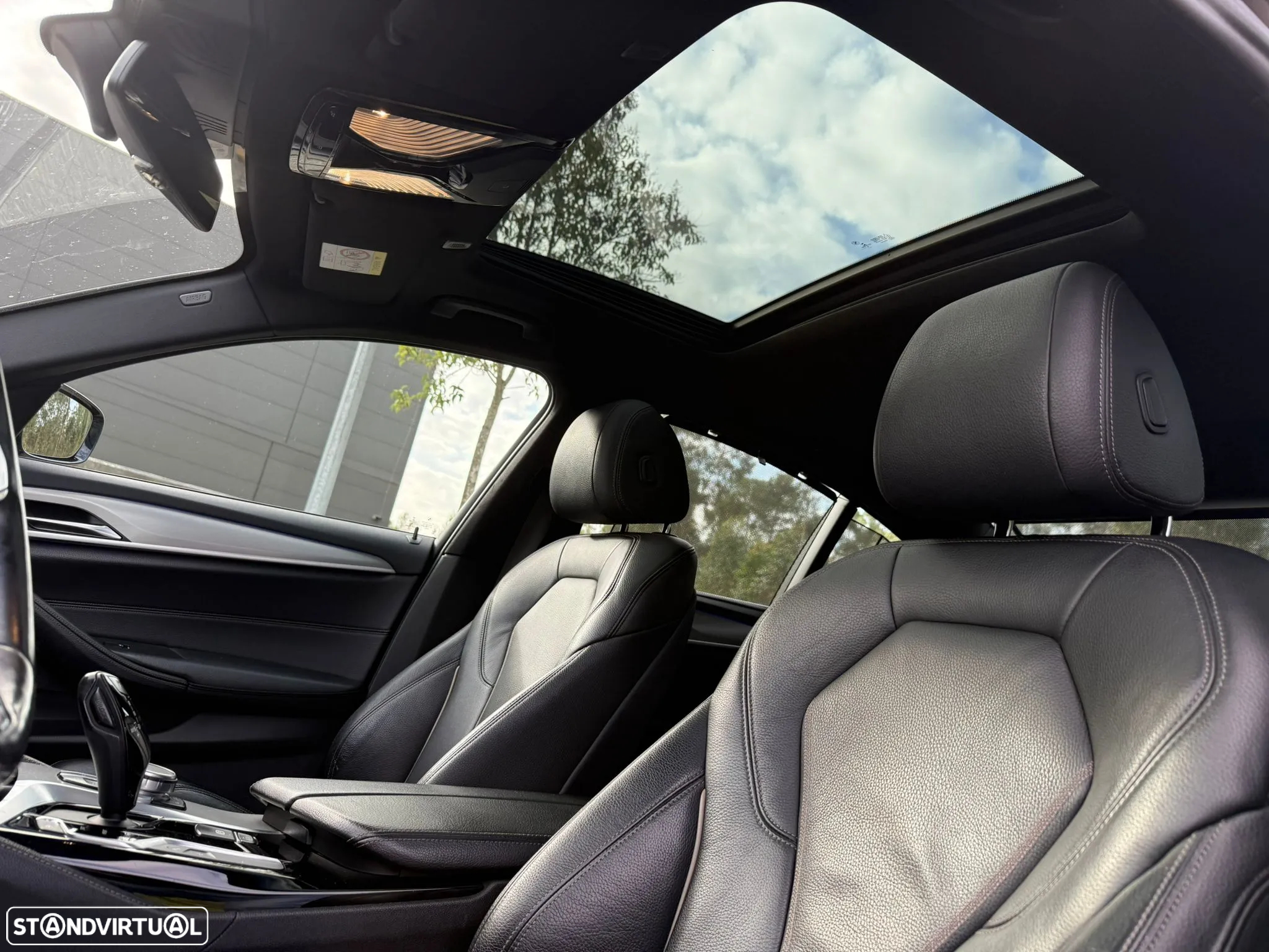 BMW 518 d Pack M Auto - 12