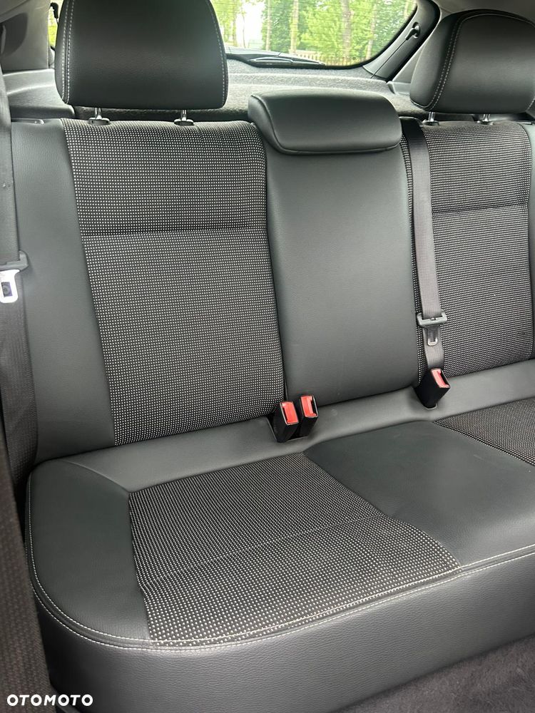 Opel Astra 1.6 Easytronic Sport - 17