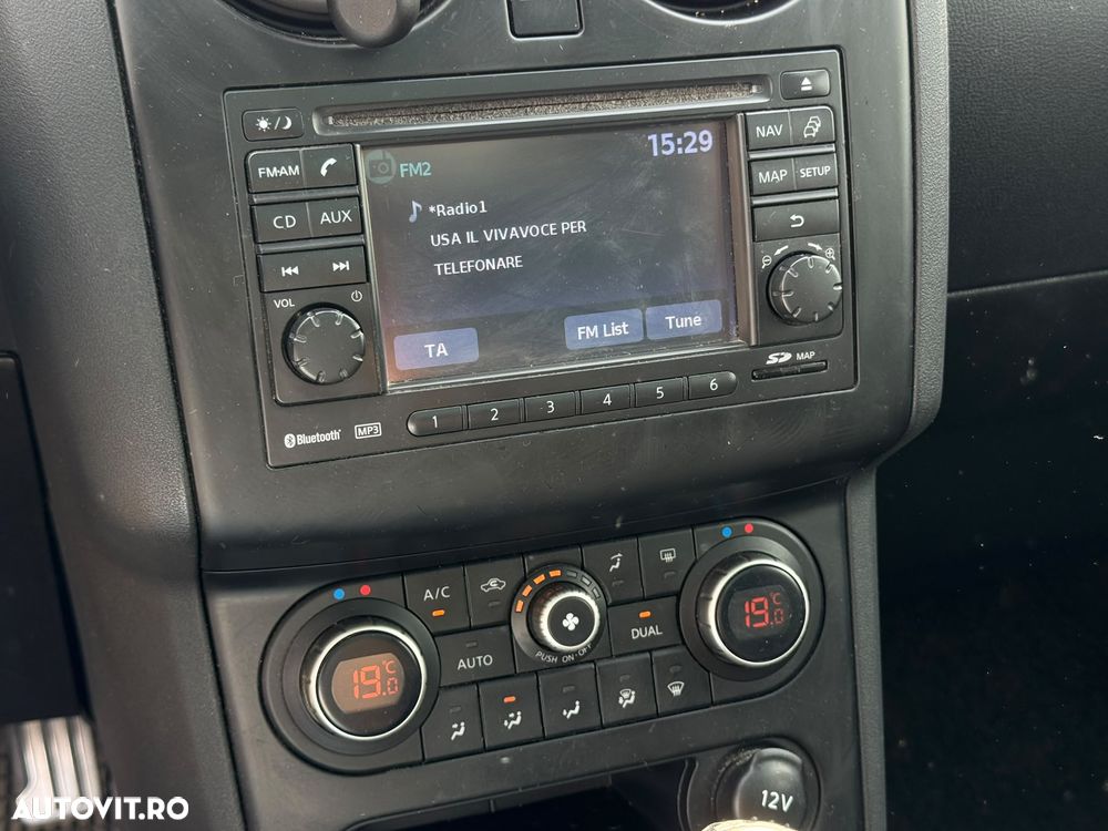 Nissan Qashqai 1.5 DCI TEKNA - 11