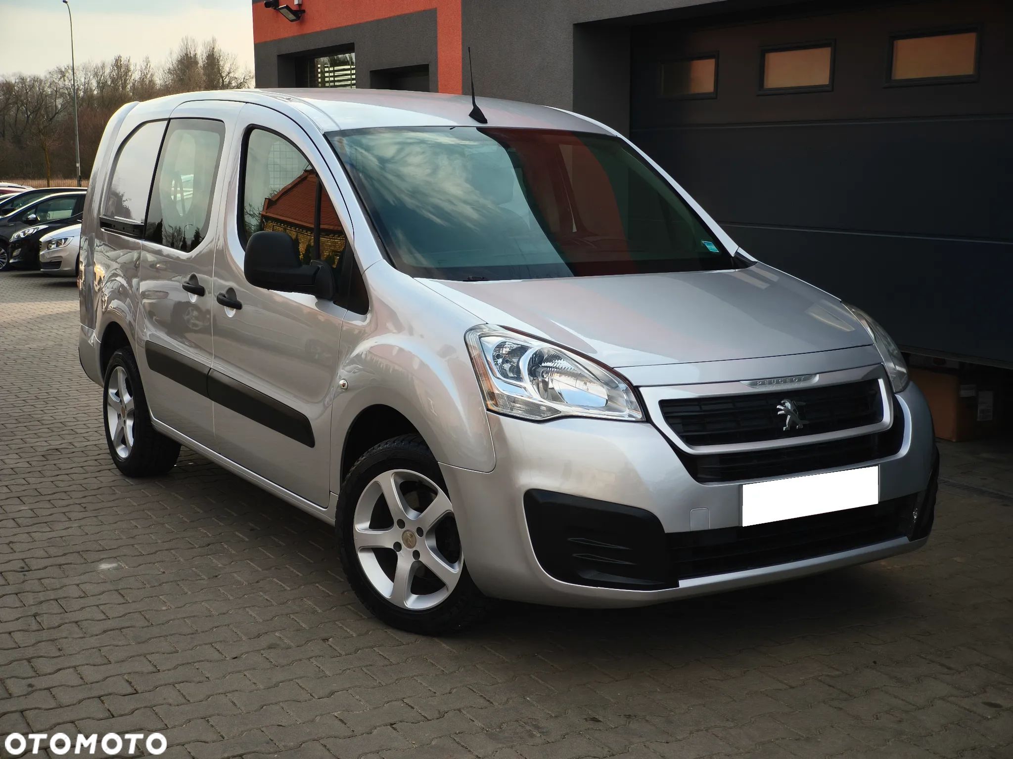 Peugeot Partner 1.6 HDi Outdoor - 1