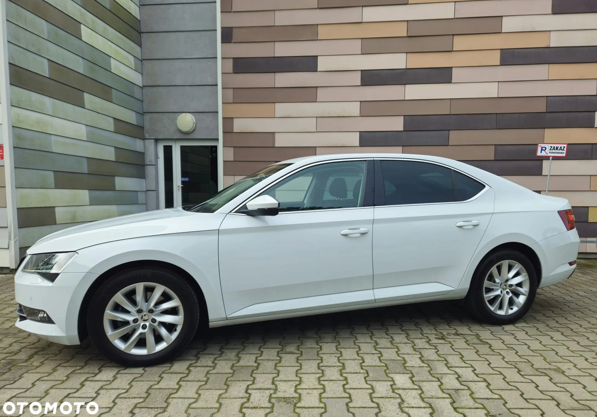 Skoda Superb 2.0 TDI 4x4 Style DSG - 7