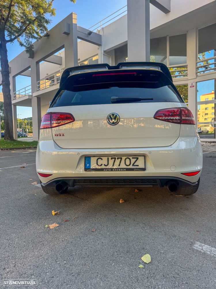 VW Golf 2.0 TSi GTi Performance - 13