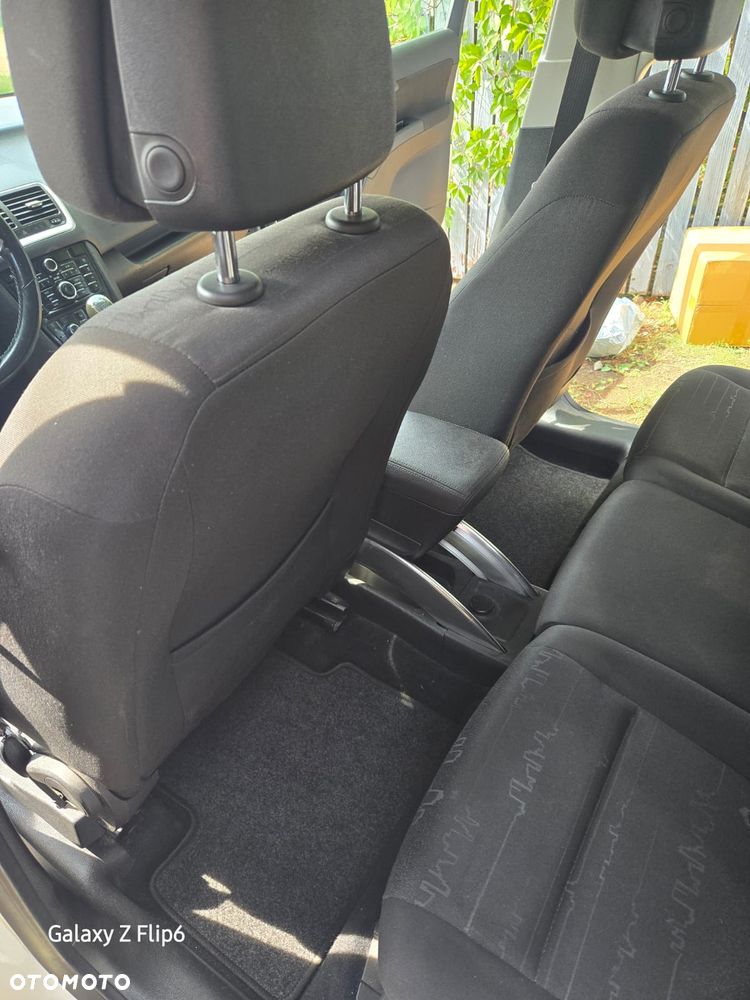 Opel Meriva 1.7 CDTI Essentia - 4