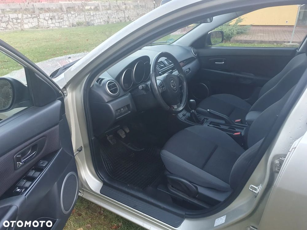 Mazda 3 1.6 Sport Active Plus - 6