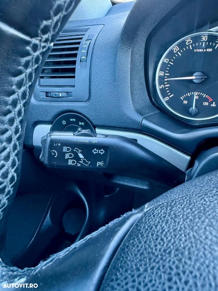 Skoda Octavia 2.0 TDI DSG Elegance - 30