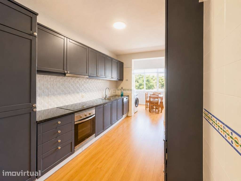 ARRENDAMENTO - Apartamento T3 Renovado e Totalmente Equipado | Cost... - Grande imagem: 3/39